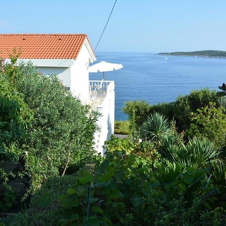 Apartments By The Sea Milna, Vis - 8944 Экстерьер фото