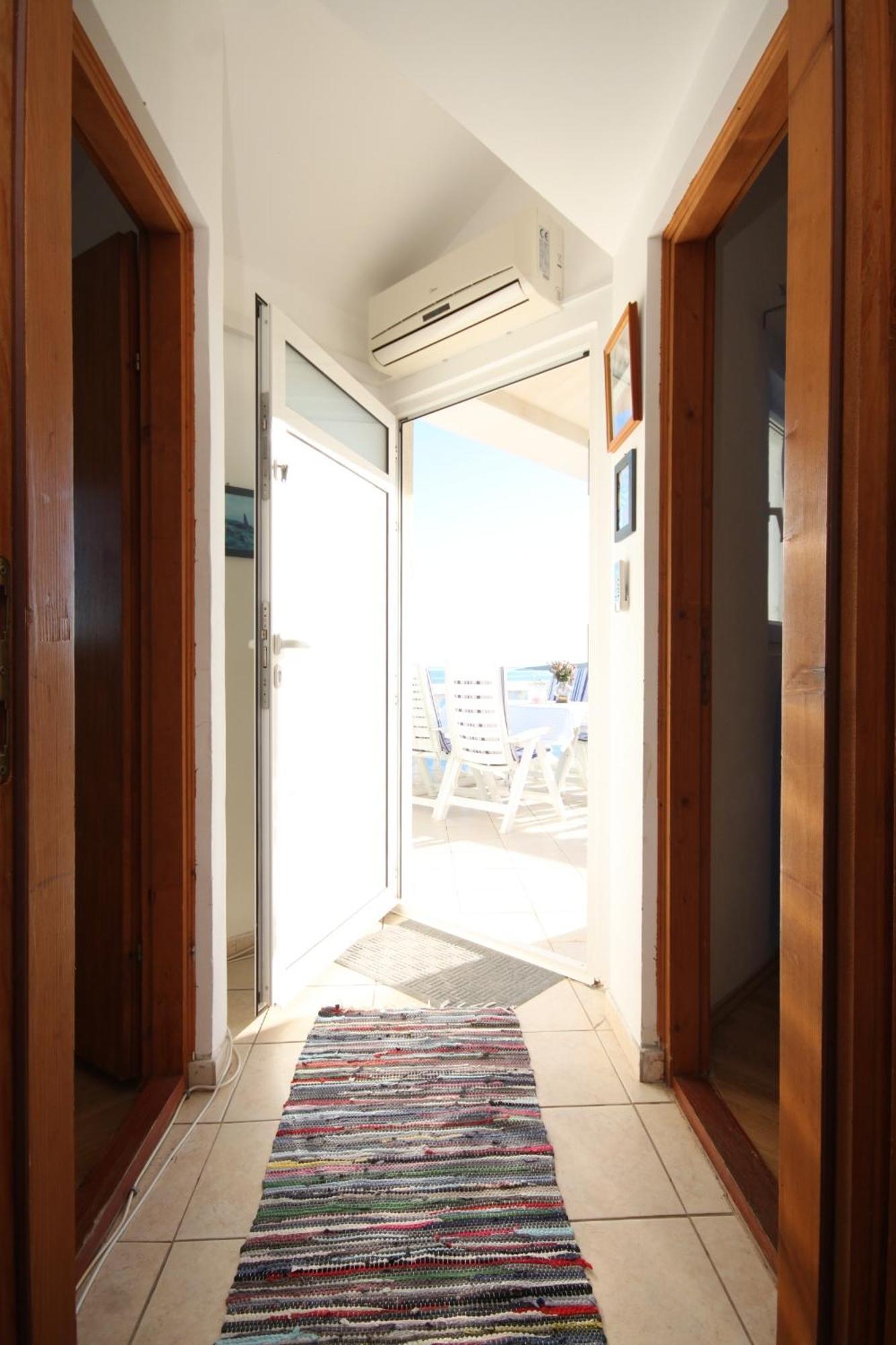 Apartments By The Sea Milna, Vis - 8944 Экстерьер фото